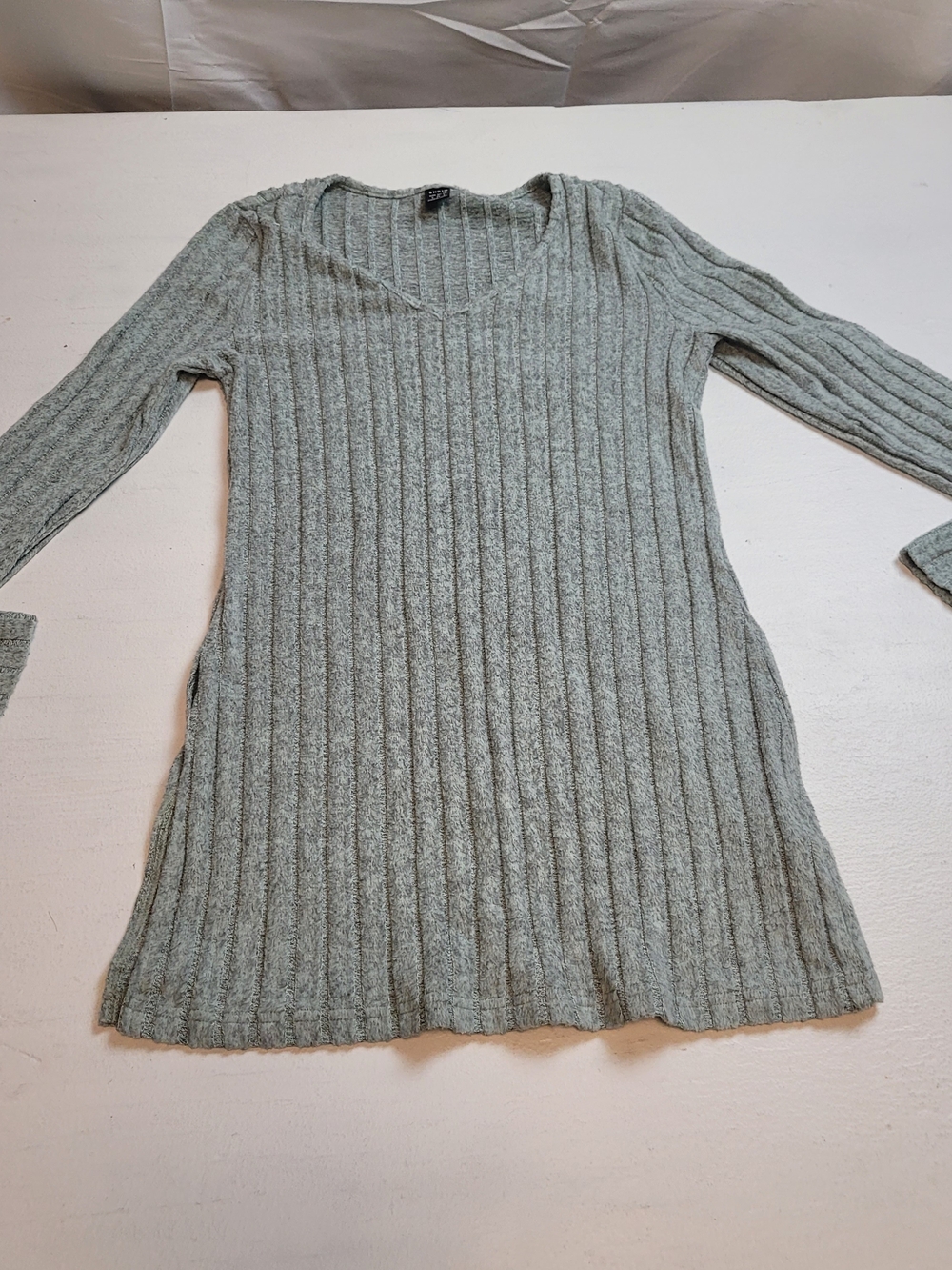 SHEIN Light Gray Ribbed V-Neck Tunic